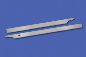 Cab Skirts – Set-Back Axle Dual Cab Exhaust MD5703